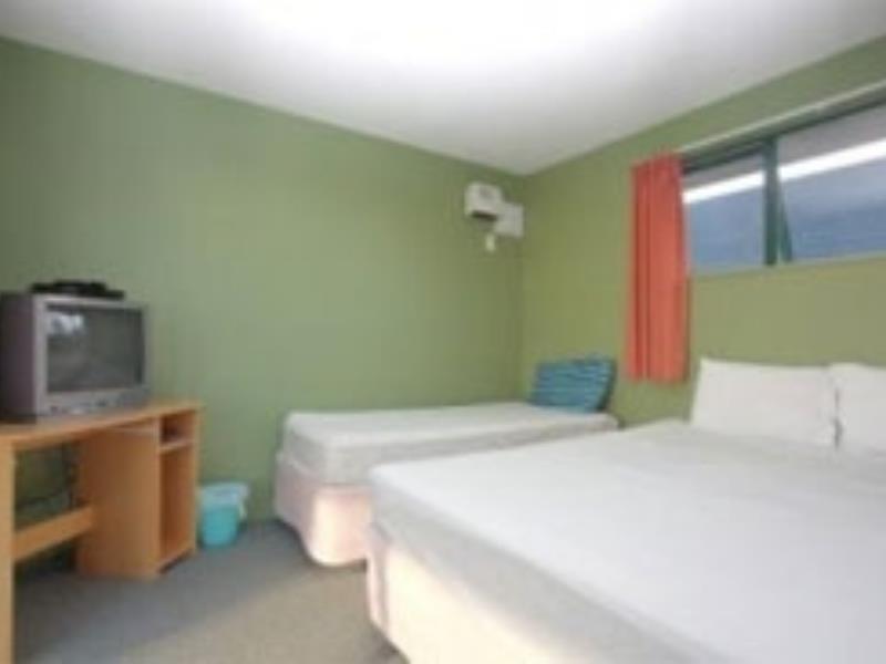 Coronation Park Motels Ашбъртън Екстериор снимка